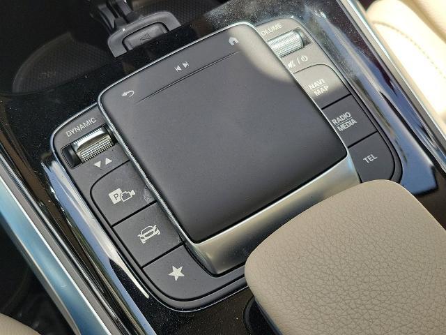 2023 Mercedes-Benz GLB Base