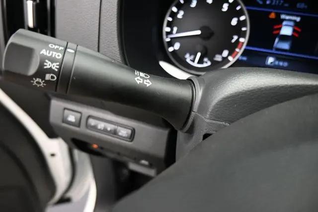 2026 Nissan Frontier Crew Cab SV 4x2