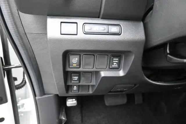 2026 Nissan Frontier Crew Cab SV 4x2