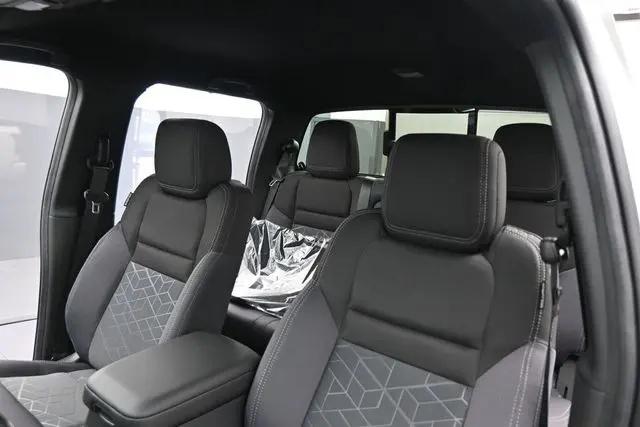 2026 Nissan Frontier Crew Cab SV 4x2