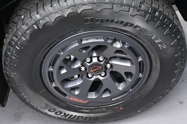 2026 Nissan Frontier Crew Cab PRO-4X 4x4