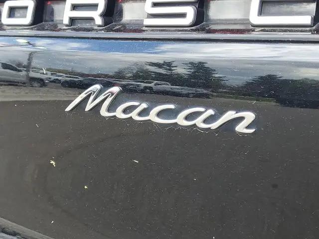 2019 Porsche Macan Macan
