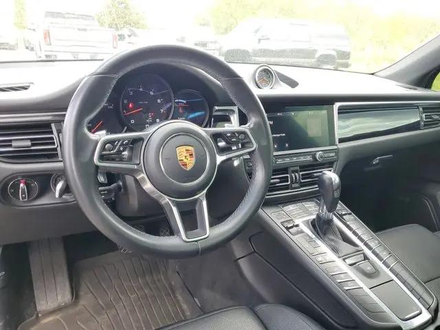 2019 Porsche Macan Macan
