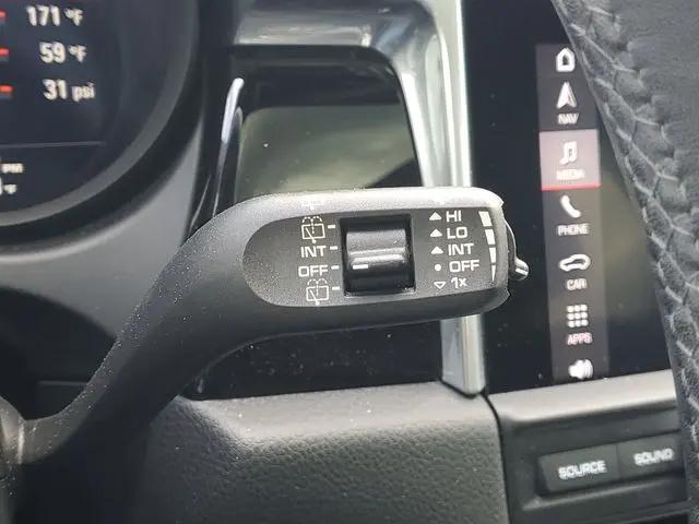 2019 Porsche Macan Macan