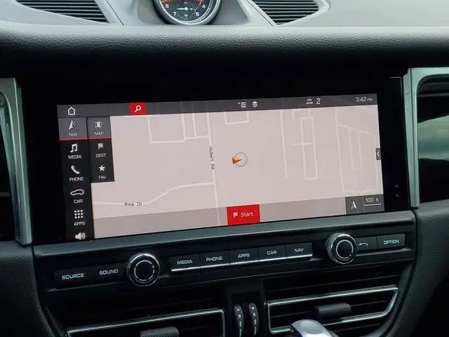 2019 Porsche Macan Macan