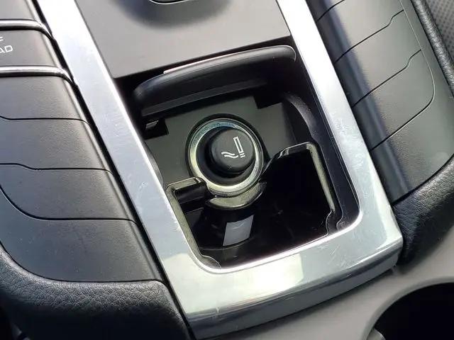 2019 Porsche Macan Macan