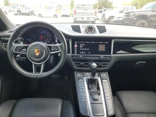 2019 Porsche Macan Macan