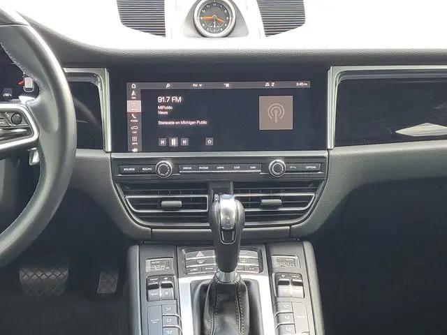 2019 Porsche Macan Macan
