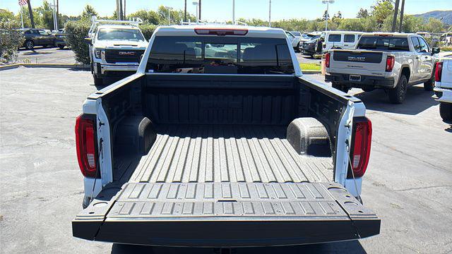 2026 GMC Sierra 1500 Crew Cab, Short Bed, AT4X, 4WD