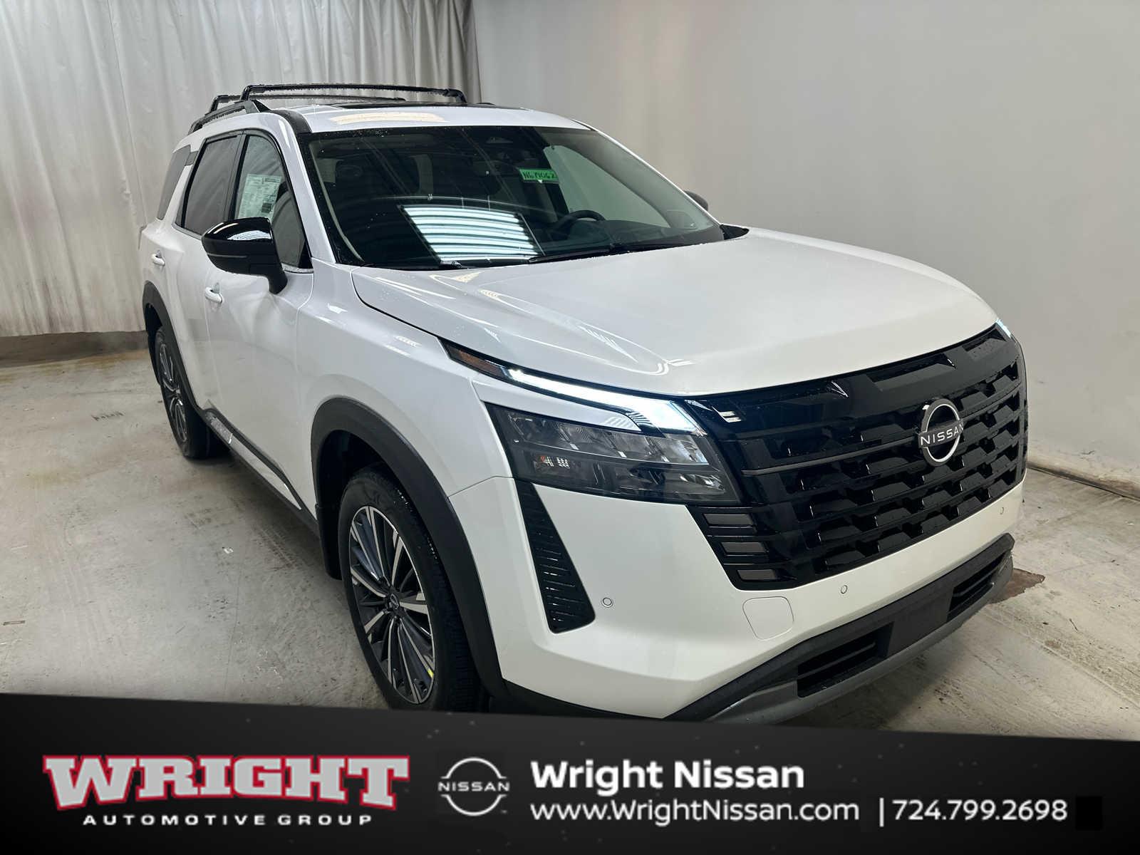 2026 Nissan Pathfinder Platinum 4WD's photo