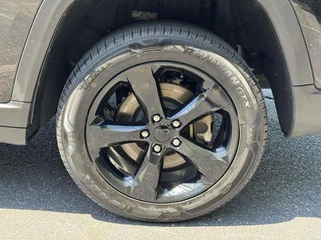 2023 Jeep Grand Cherokee L Altitude 4x4