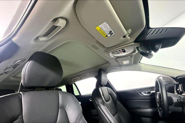 Used 2025 Volvo V60 Cross Country Plus  B5 AWD Gas (mild hybrid) For Sale in Olive Branch, MS