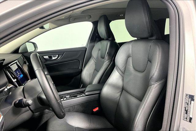Used 2025 Volvo V60 Cross Country Plus  B5 AWD Gas (mild hybrid) For Sale in Olive Branch, MS