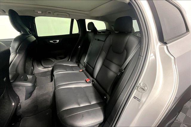 Used 2025 Volvo V60 Cross Country Plus  B5 AWD Gas (mild hybrid) For Sale in Olive Branch, MS