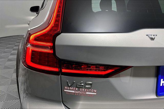 Used 2025 Volvo V60 Cross Country Plus  B5 AWD Gas (mild hybrid) For Sale in Olive Branch, MS