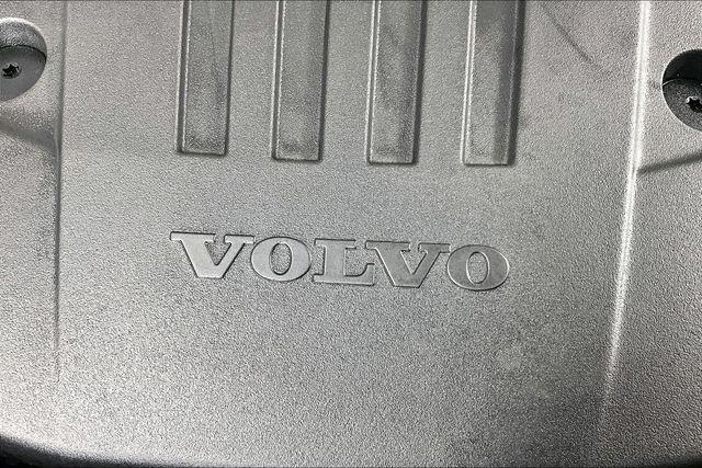 Used 2025 Volvo V60 Cross Country Plus  B5 AWD Gas (mild hybrid) For Sale in Olive Branch, MS