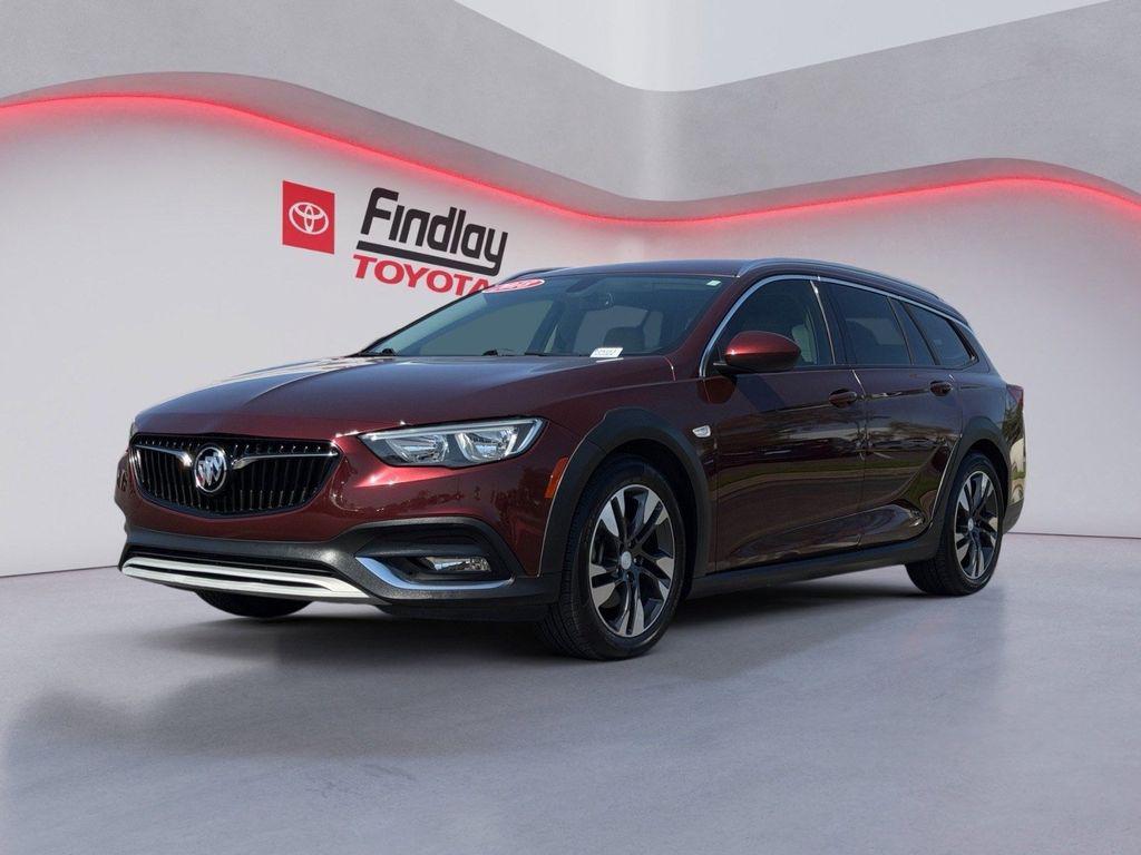 2018 Buick Regal Essence AWD's photo