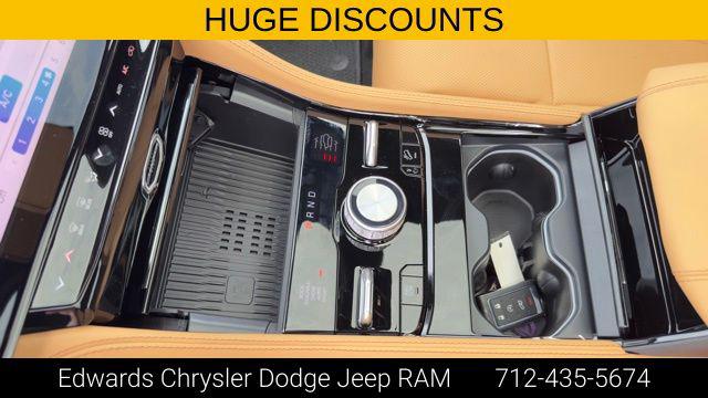 2026 Jeep Grand Cherokee L Summit 4x4