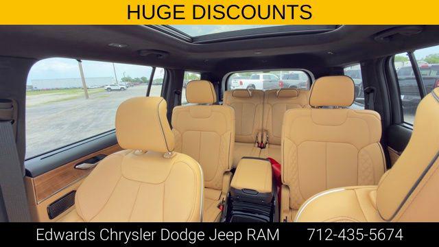 2026 Jeep Grand Cherokee L Summit 4x4