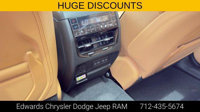 2026 Jeep Grand Cherokee L Summit 4x4