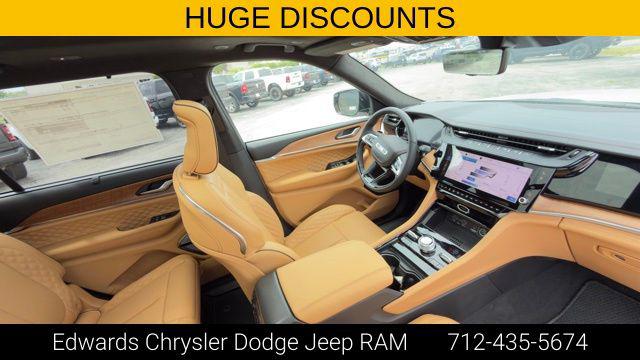 2026 Jeep Grand Cherokee L Summit 4x4