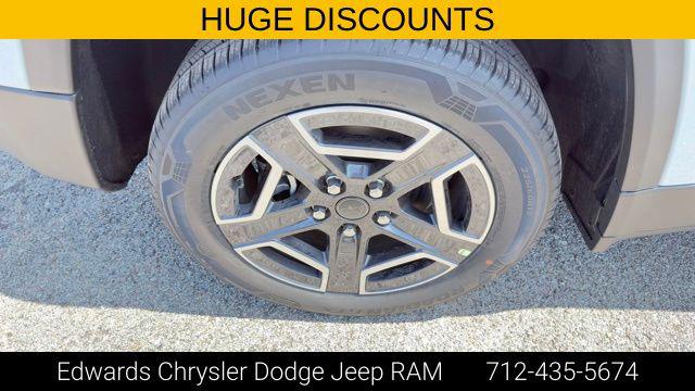 2026 Jeep Cherokee Laredo