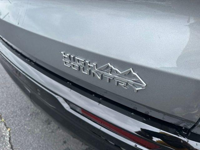 2026 Chevrolet Traverse AWD High Country
