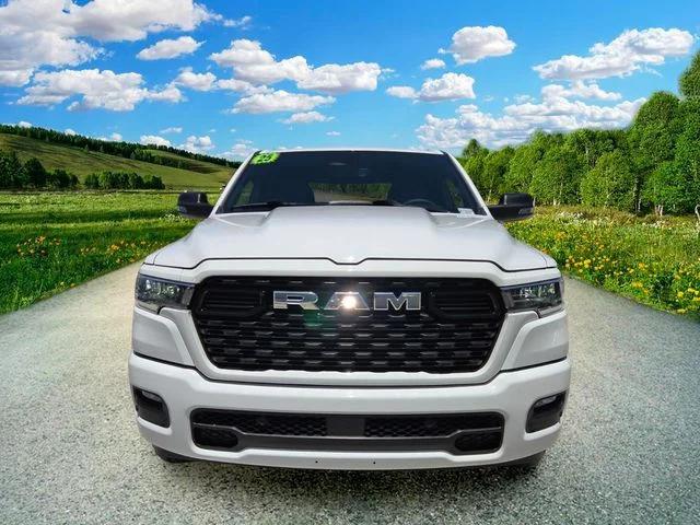 2025 Ram 1500 Big Horn Crew Cab 4x4 5'7" Box