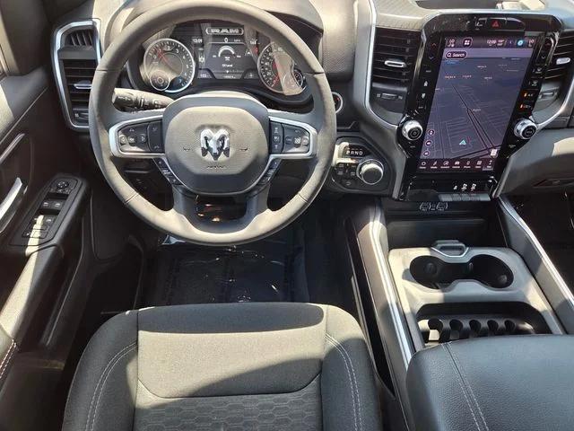 2025 Ram 1500 Big Horn Crew Cab 4x4 5'7" Box