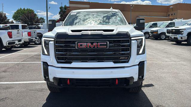 2026 GMC Sierra 2500HD Crew Cab, Standard Bed, AT4, 4WD