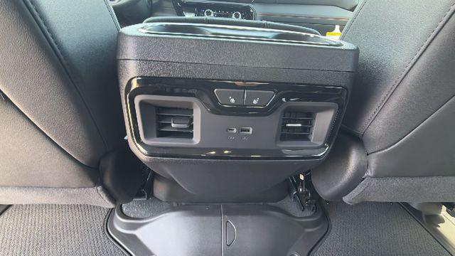 2026 GMC Sierra 2500HD Crew Cab, Standard Bed, AT4, 4WD