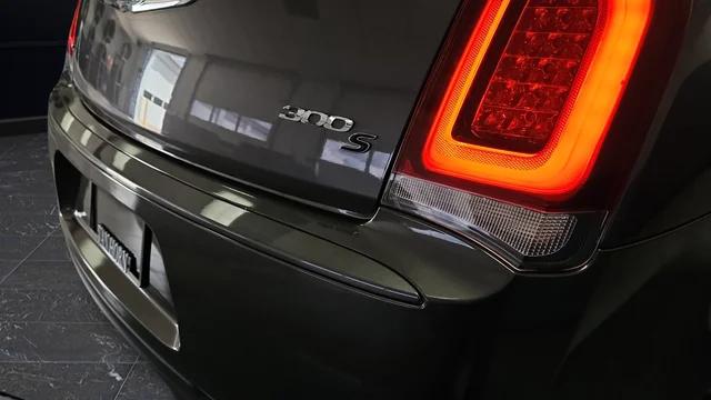 2017 Chrysler 300 300S AWD