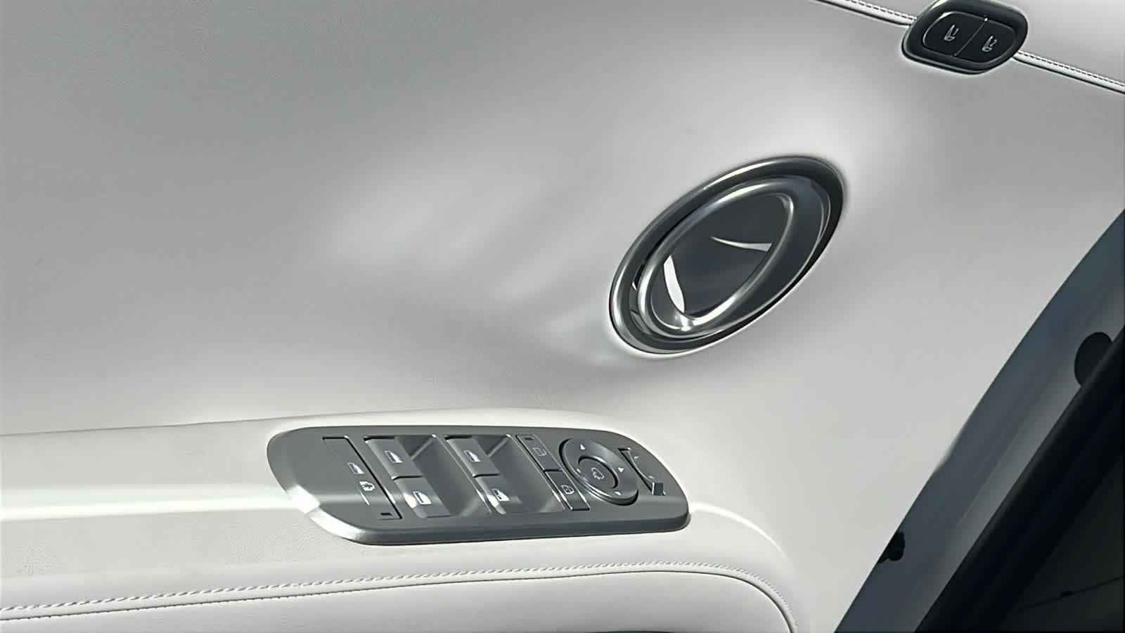 New 2026 Creamy White Pearl Hyundai Blue SEL Premium 8P image 54