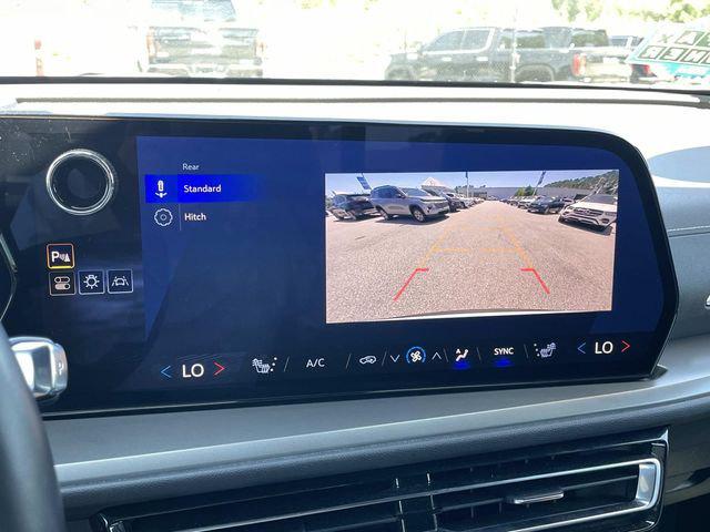 2025 Chevrolet Traverse FWD LT