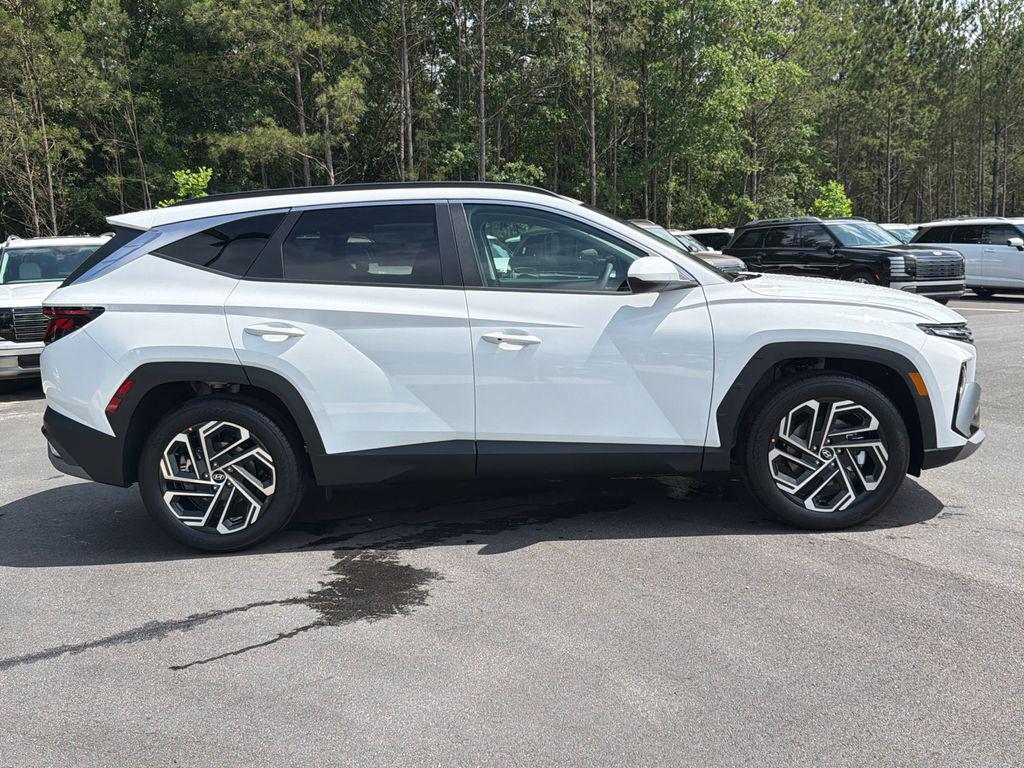 New 2026 White Pearl HYUNDAI SEL Plus FWD image 7