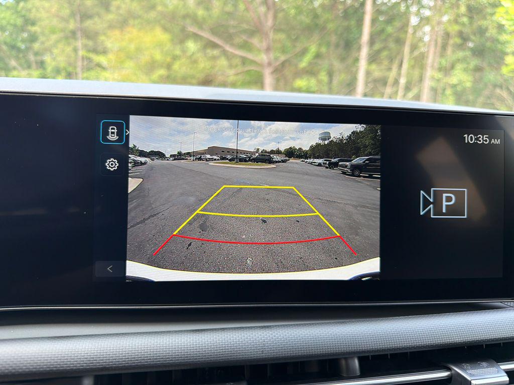 New 2026 White Pearl HYUNDAI SEL Plus FWD image 26