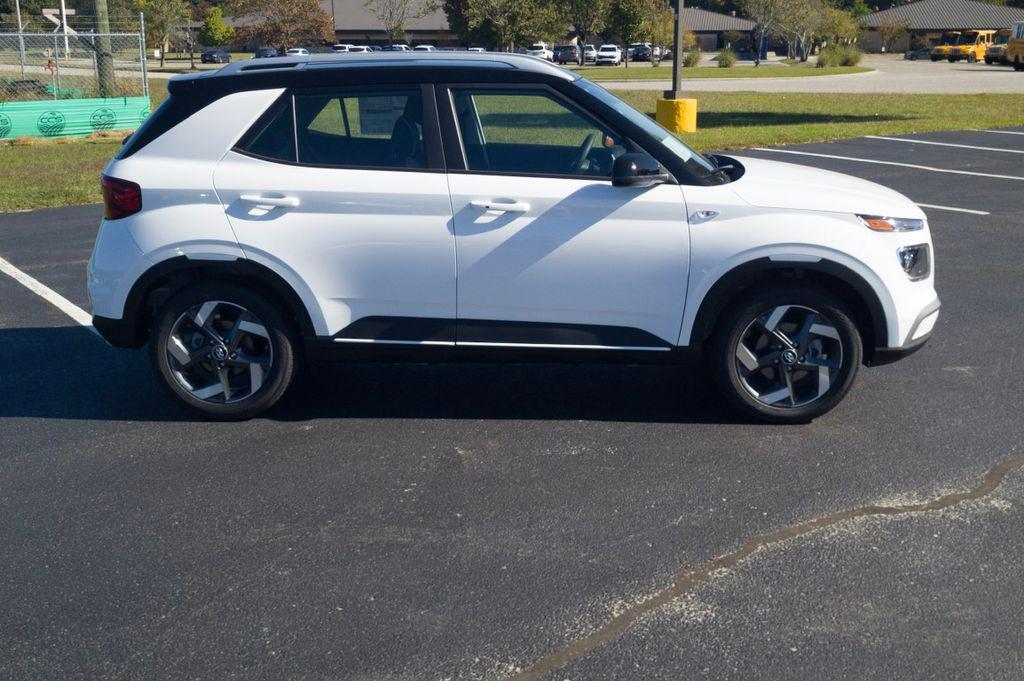 New 2026 White HYUNDAI SEL w/Two-Tone Roof image 4