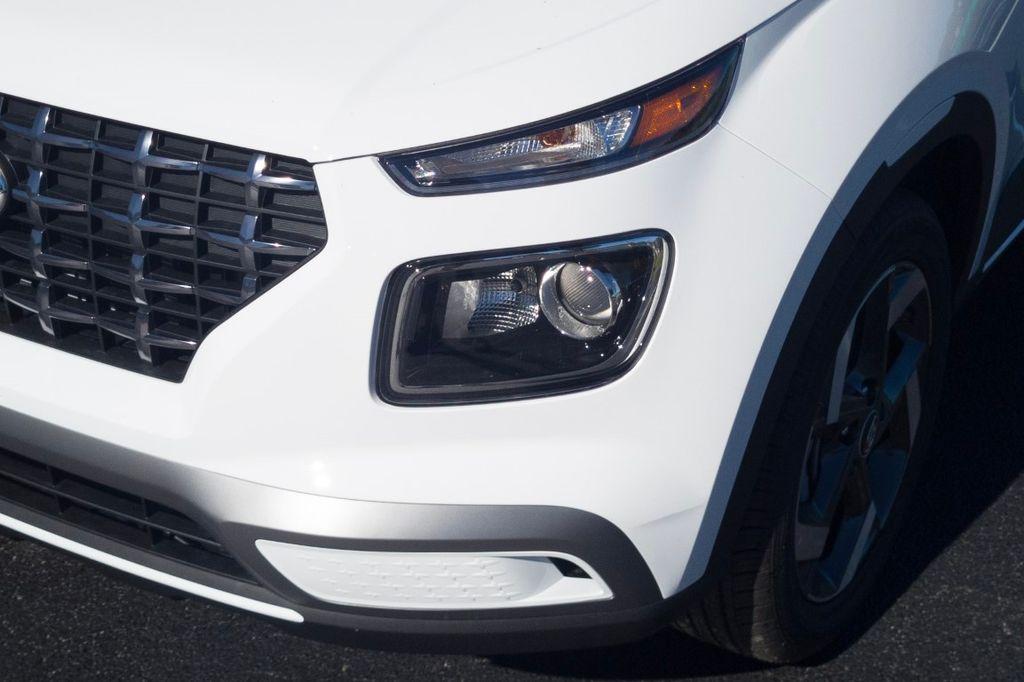 New 2026 White HYUNDAI SEL w/Two-Tone Roof image 10