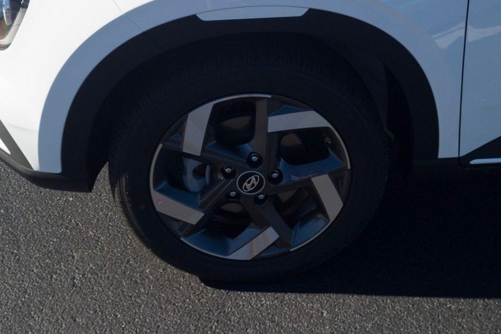 New 2026 White HYUNDAI SEL w/Two-Tone Roof image 11
