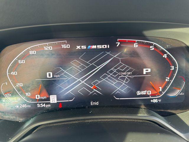 2022 BMW X5 M50i