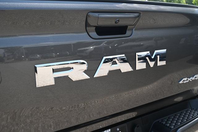 2025 Ram 1500 Big Horn Crew Cab 4x4 5'7" Box