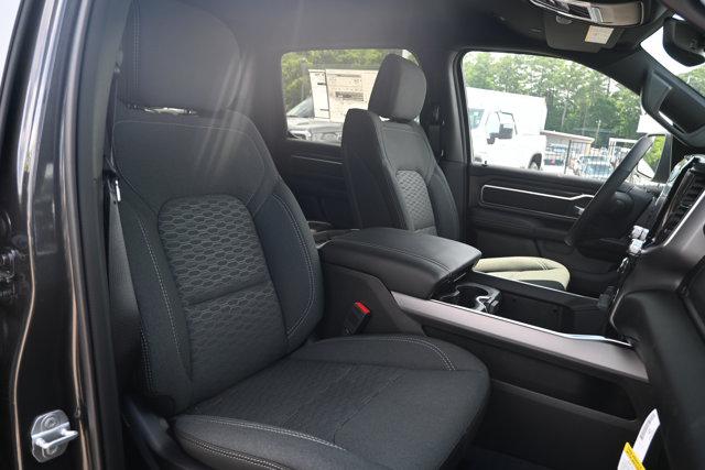 2025 Ram 1500 Big Horn Crew Cab 4x4 5'7" Box