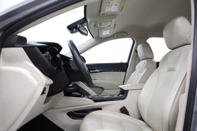 2021 Buick Envision FWD Essence