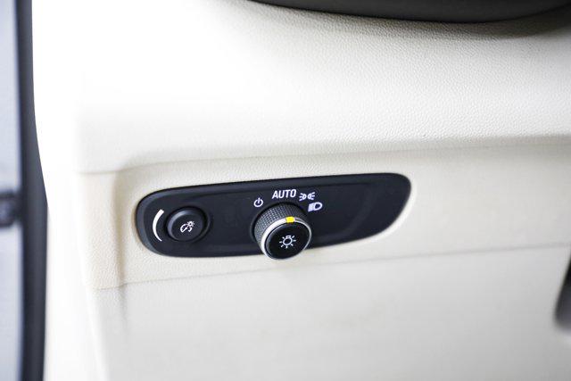 2021 Buick Envision FWD Essence