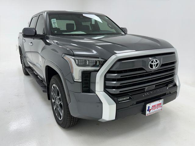 2026 Toyota Tundra Limited CrewMax 5.5' Bed