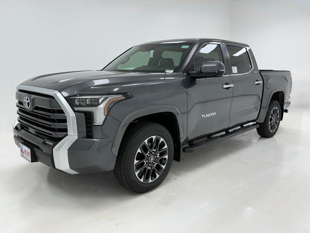 2026 Toyota Tundra Limited CrewMax 5.5' Bed