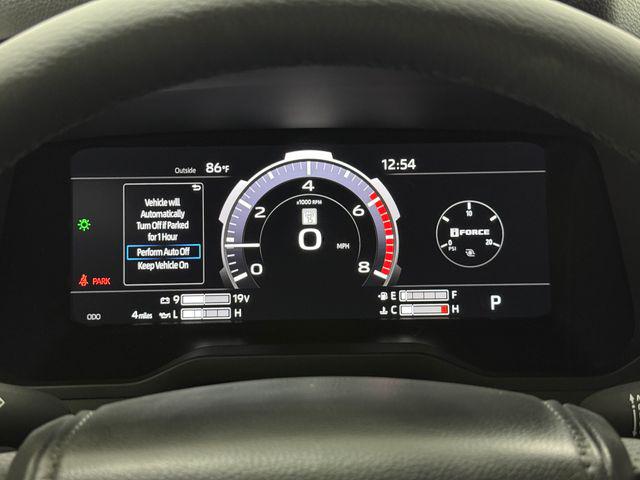 2026 Toyota Tundra Limited CrewMax 5.5' Bed