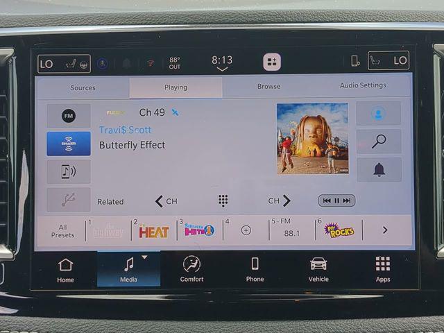 2027 Chrysler Pacifica Select