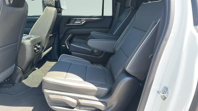 2026 GMC Yukon XL 4WD Elevation
