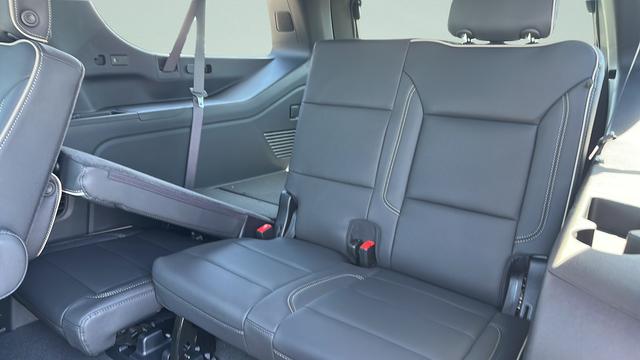 2026 GMC Yukon XL 4WD Elevation